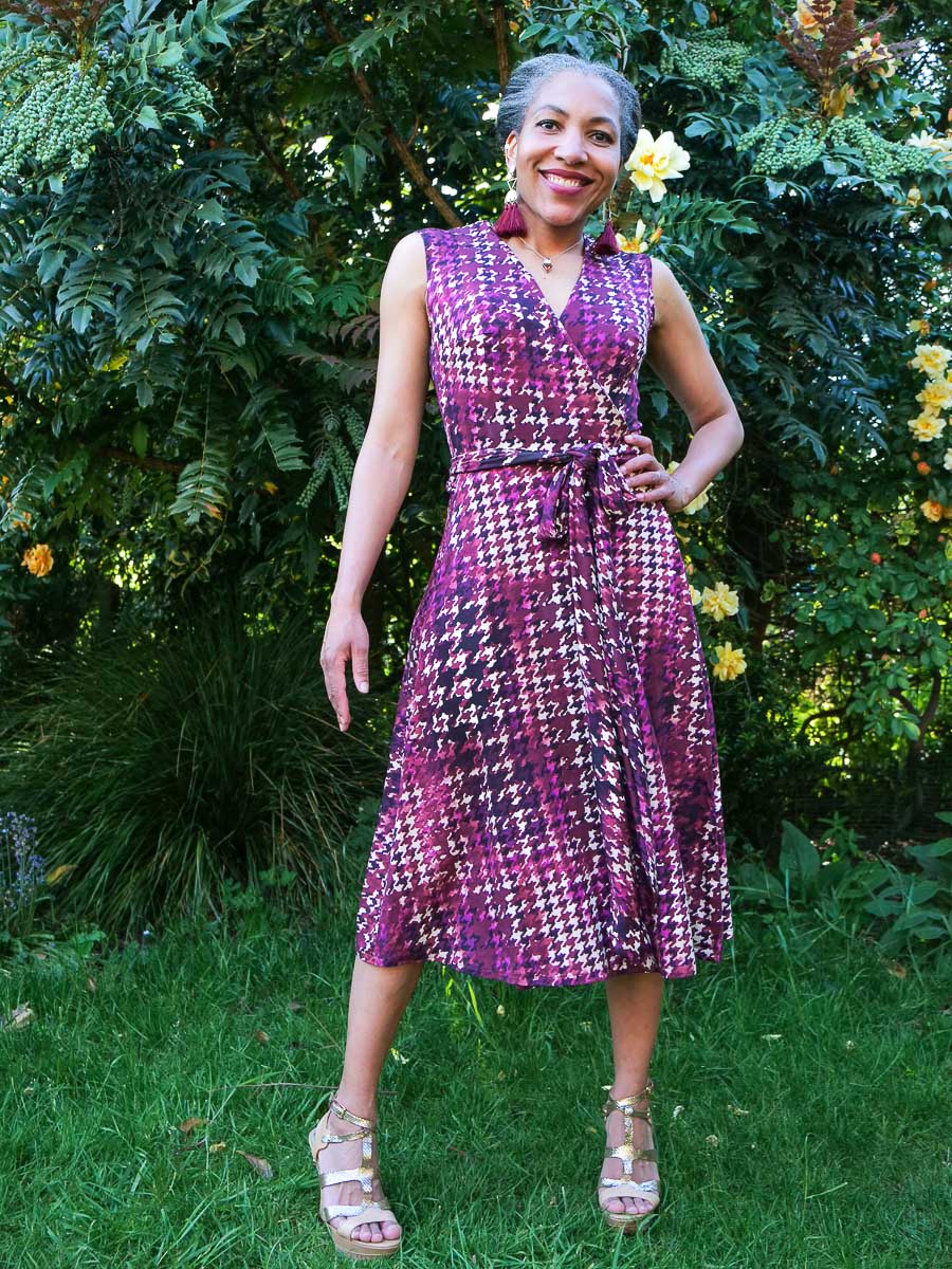 Vogue 1549 DVF Wrap Dress Pattern Review - saturday night stitch